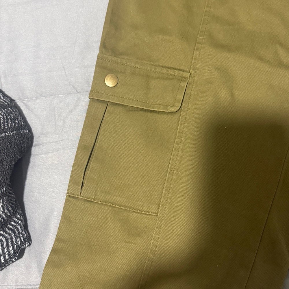 Knox Rose women oliveCargo Pants - Picture 3 of 9